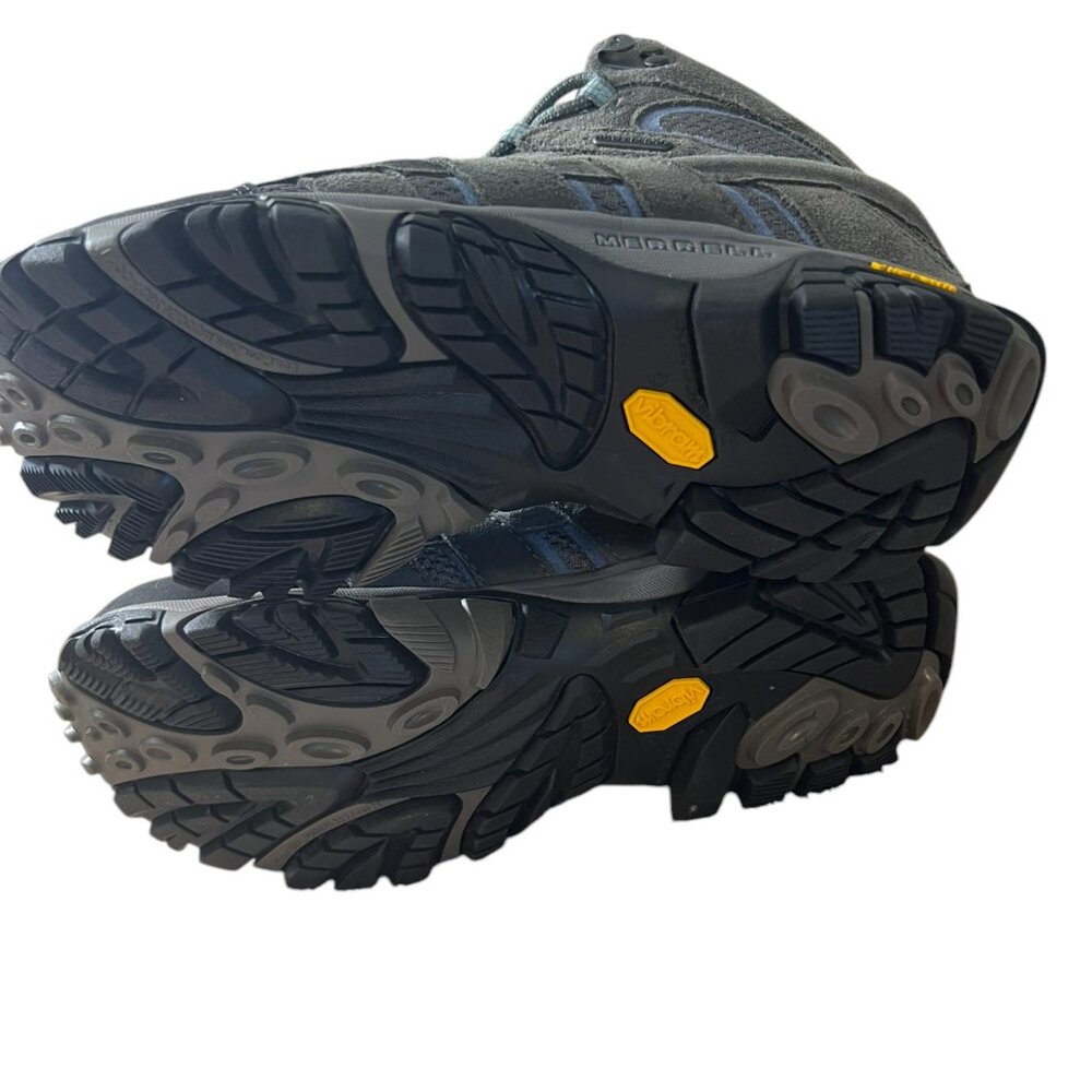 Merrell Women's Gray and Black Hiking Shoes - Picture 3 of 7